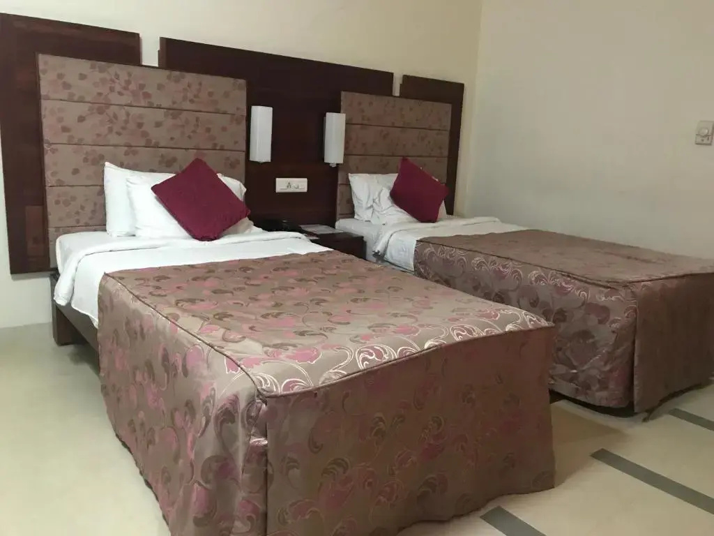 Standard Double room (twin beds)