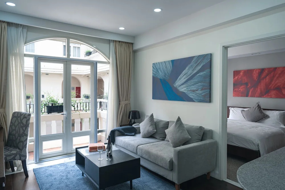 2 Bedrooms Suite
