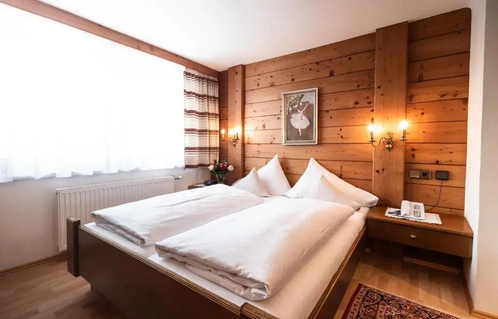 Hotel Helga by null