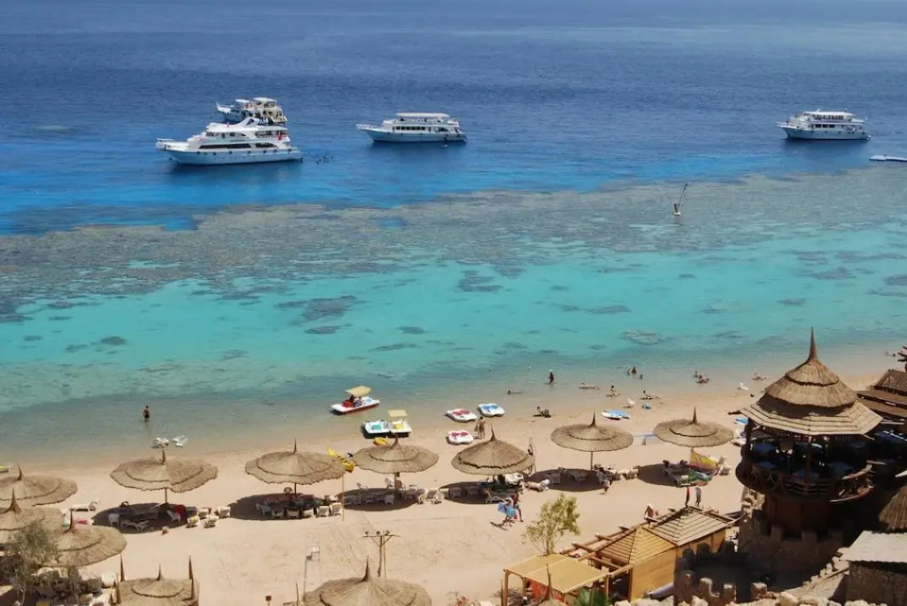 Beach & Waterfront