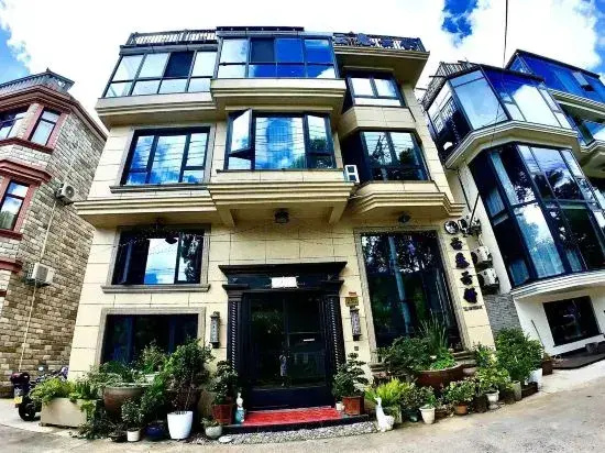 Xiangshan Yunjuan Yunshu Homestay