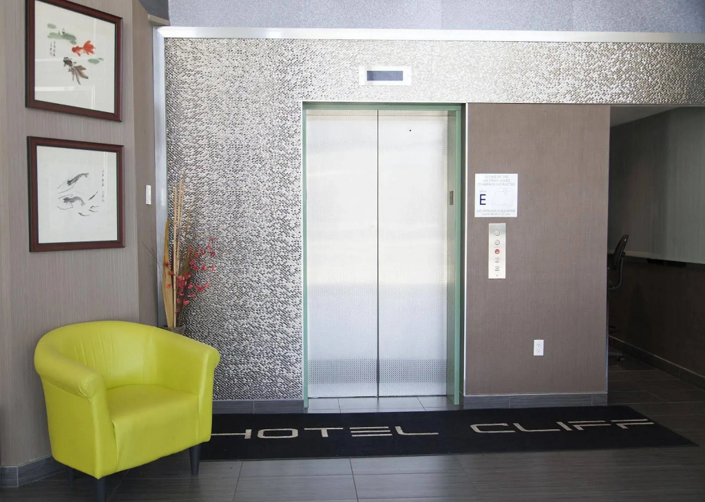Hotel photo 11