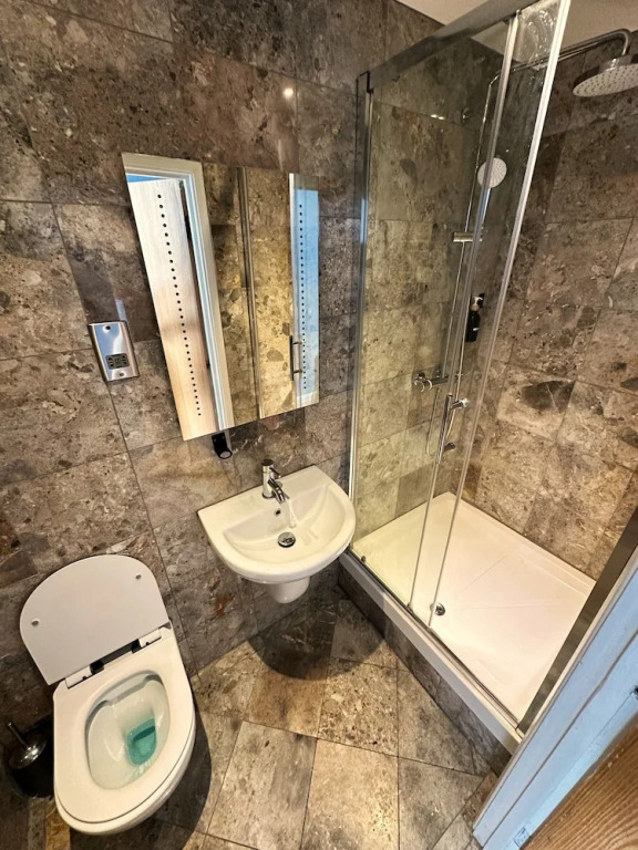 Двухместный номер Standard двуспальная кровать в Somerset Hotel Baker Street London