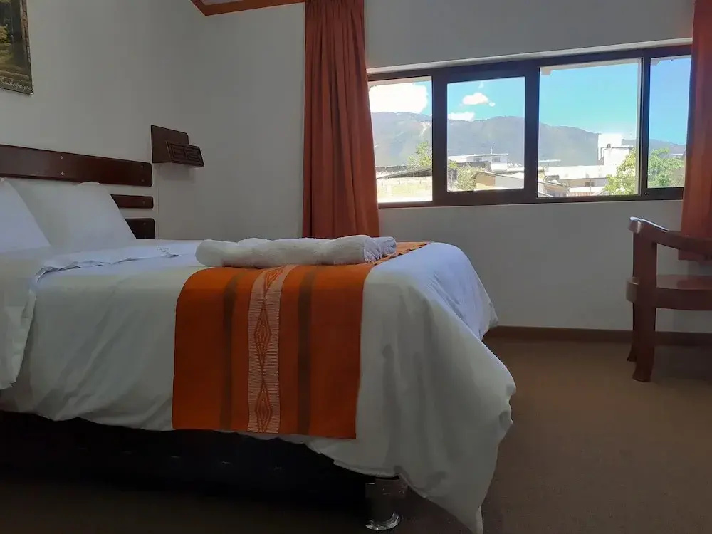 Explorer Deluxe Hotel - Chambres
