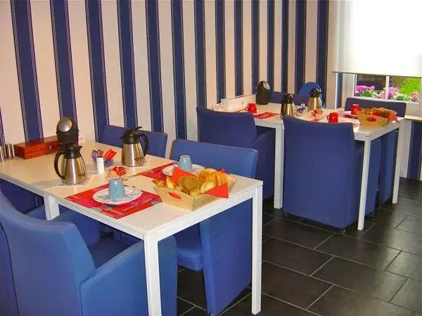 Hotel photo 30