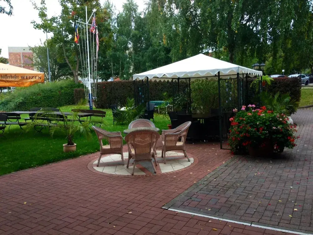 Hotel photo 12