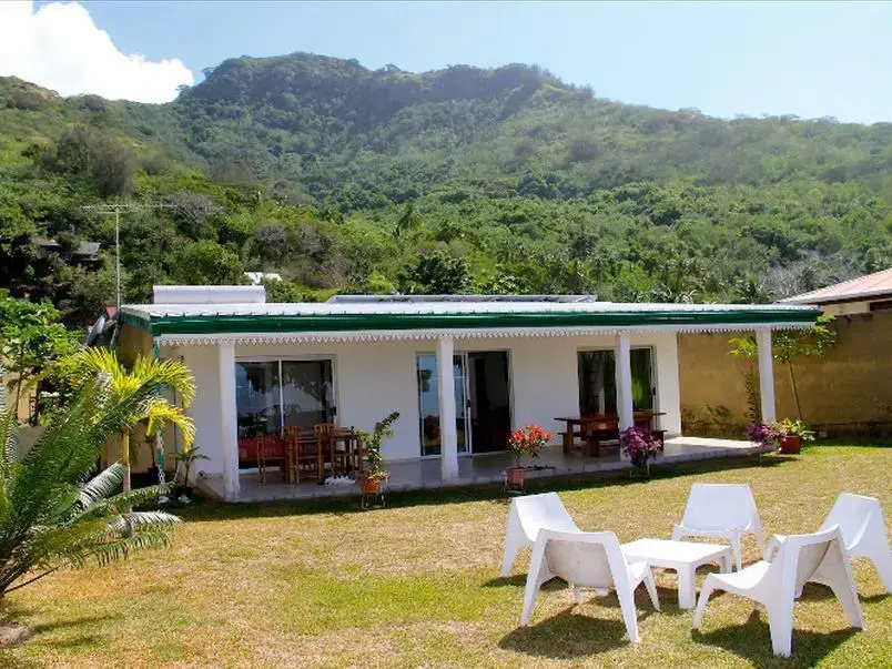 Villa beachfront