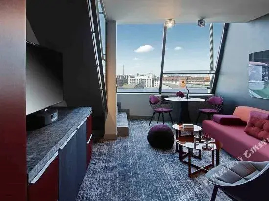 Duplex Double Junior Suite (twin beds)