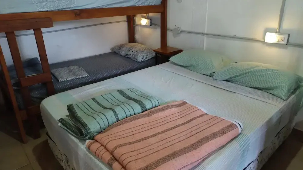 Economy room