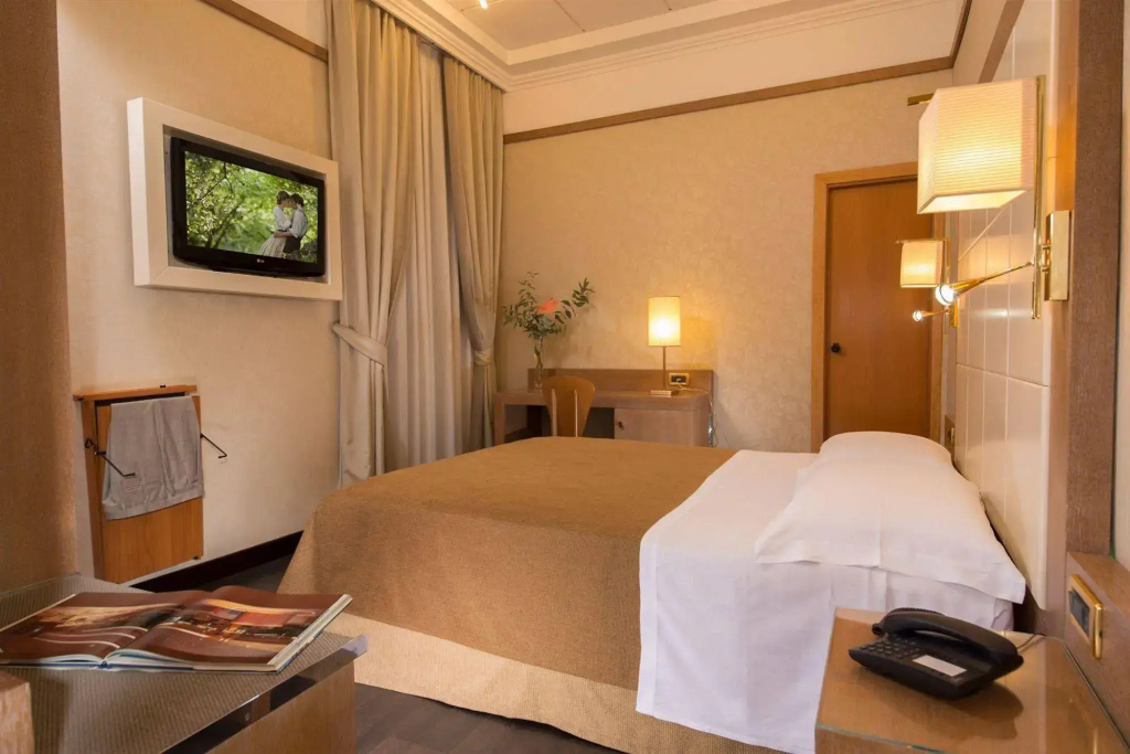 Hotel photo 7