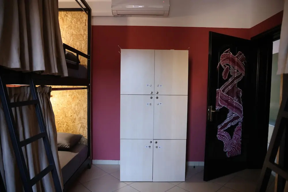 Bed in Dorm