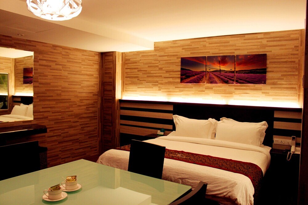 Hotel Time Nilai