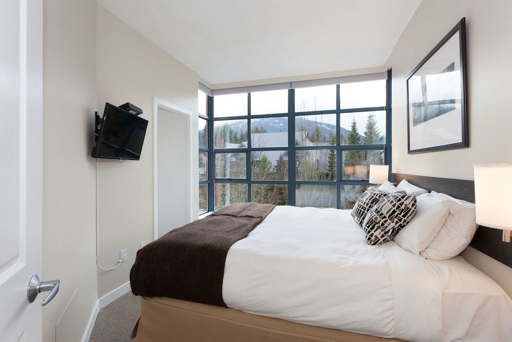 MountainView Accommodation, The Alpenglow Lodge Properties by null