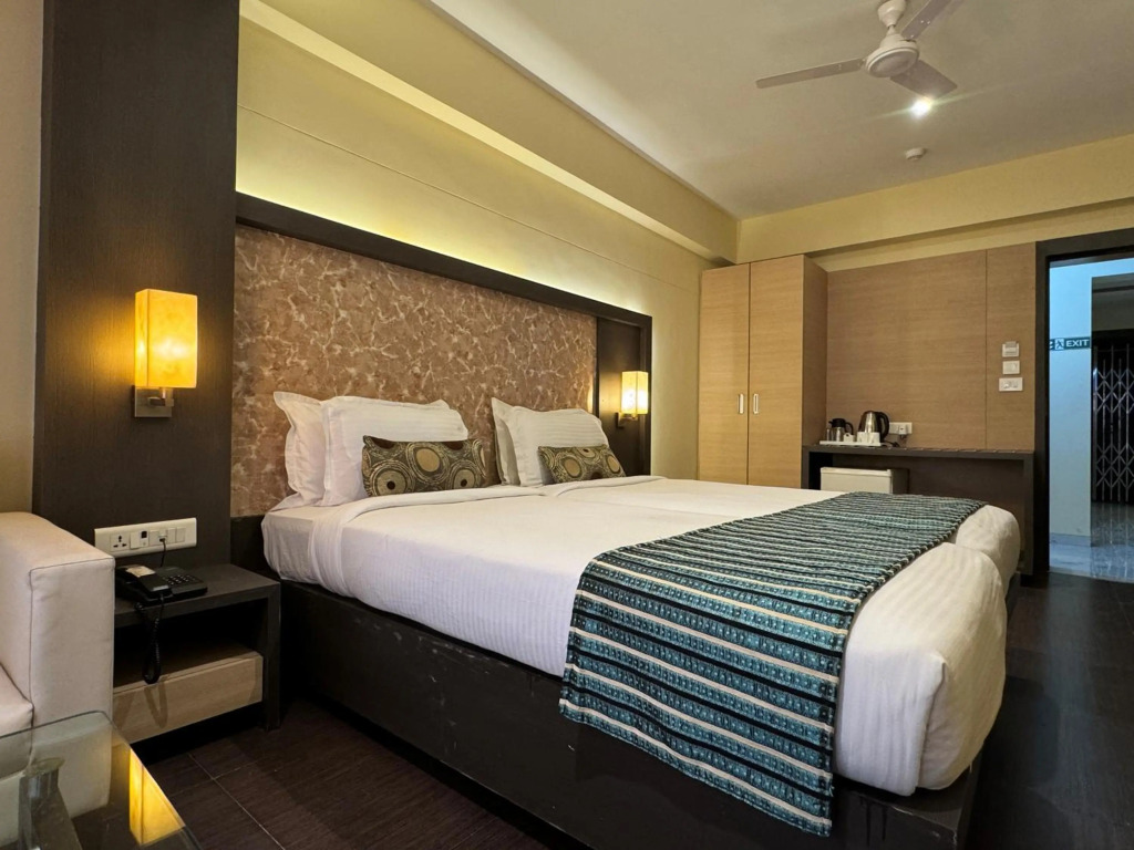 Hotel Green park rooms by null