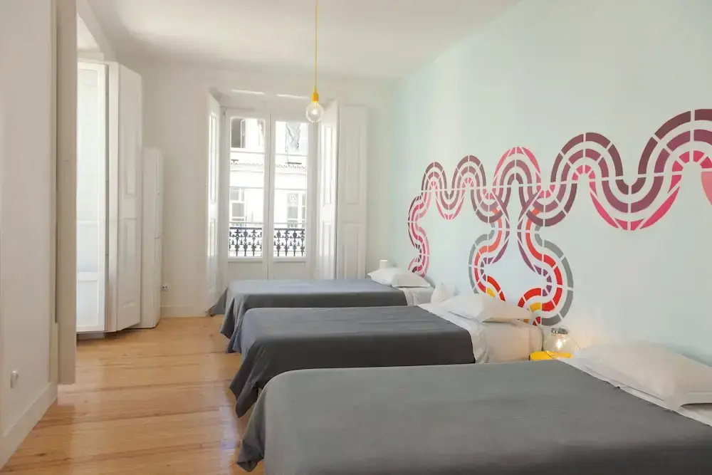 Bed in Dorm with balcony