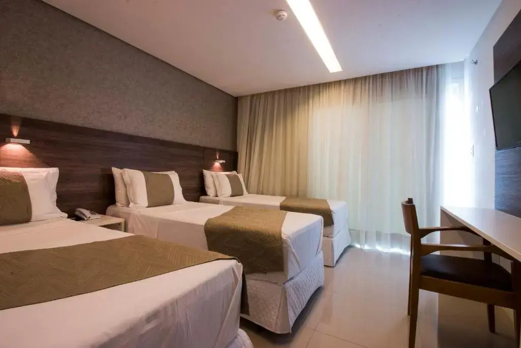 Standard Triple room