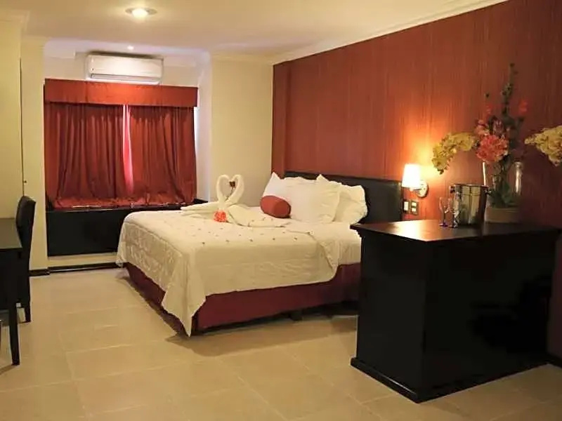 Deluxe Junior Suite