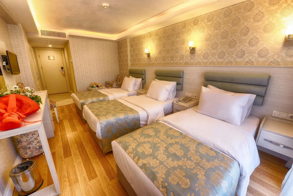 New Florenta Hotel — фото