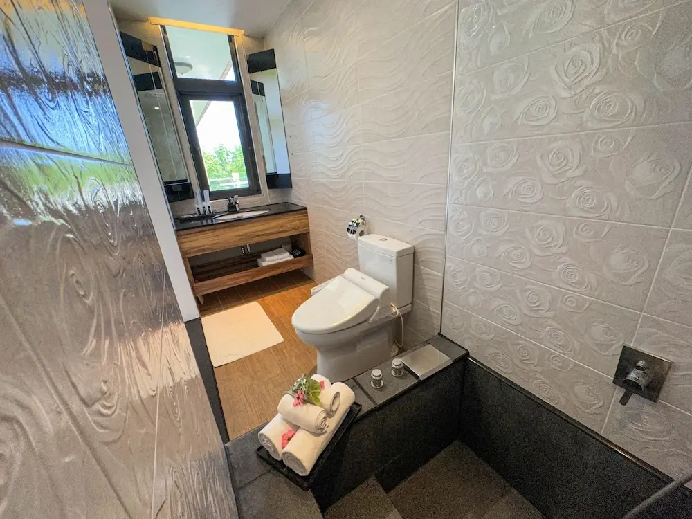 Economy room