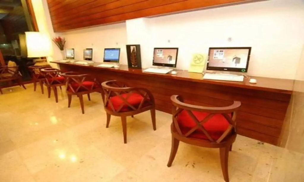 Hotel photo 32