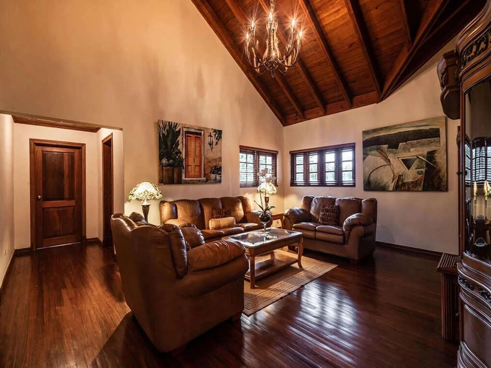 Sunny Vacation Villa 52