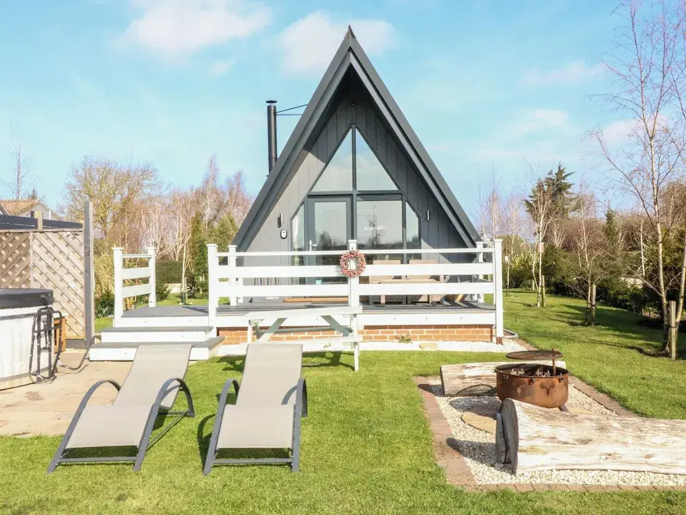 Buttercup Lodge