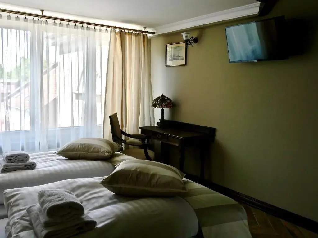 Standard Double room (full double bed)