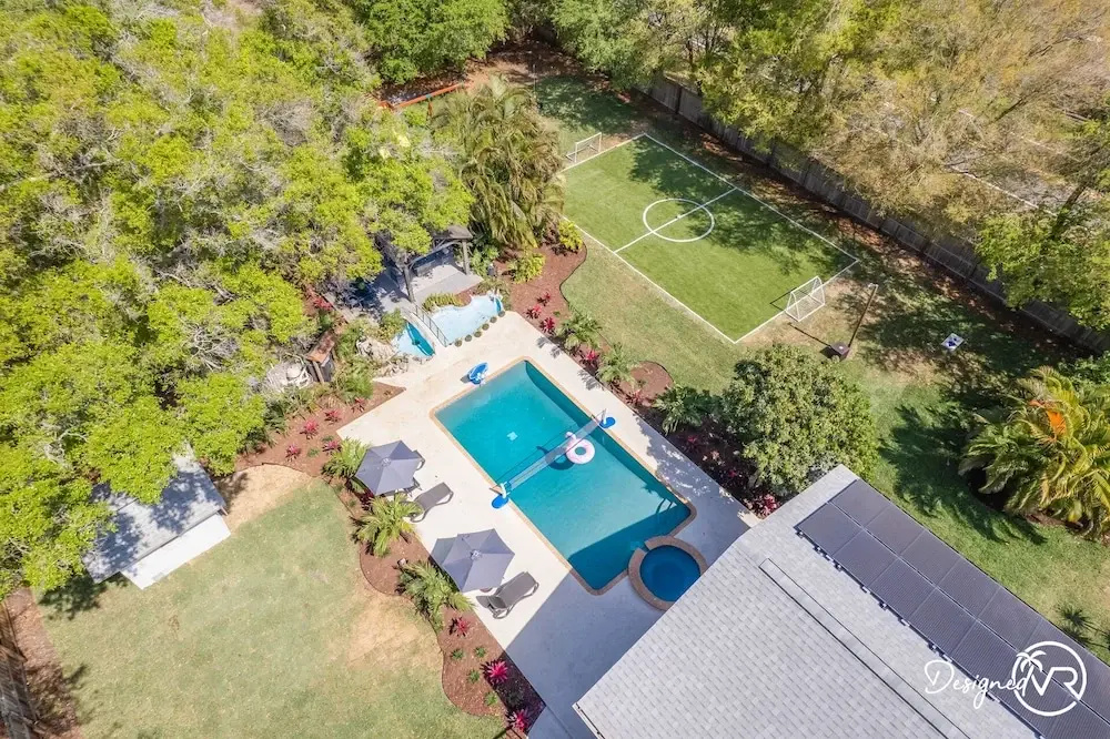 Luxury Retreat: Pool, Games, Basketball & More!
