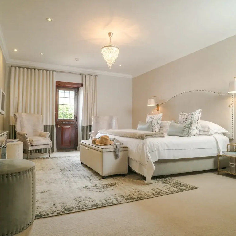 2 Bedrooms Standard Family room