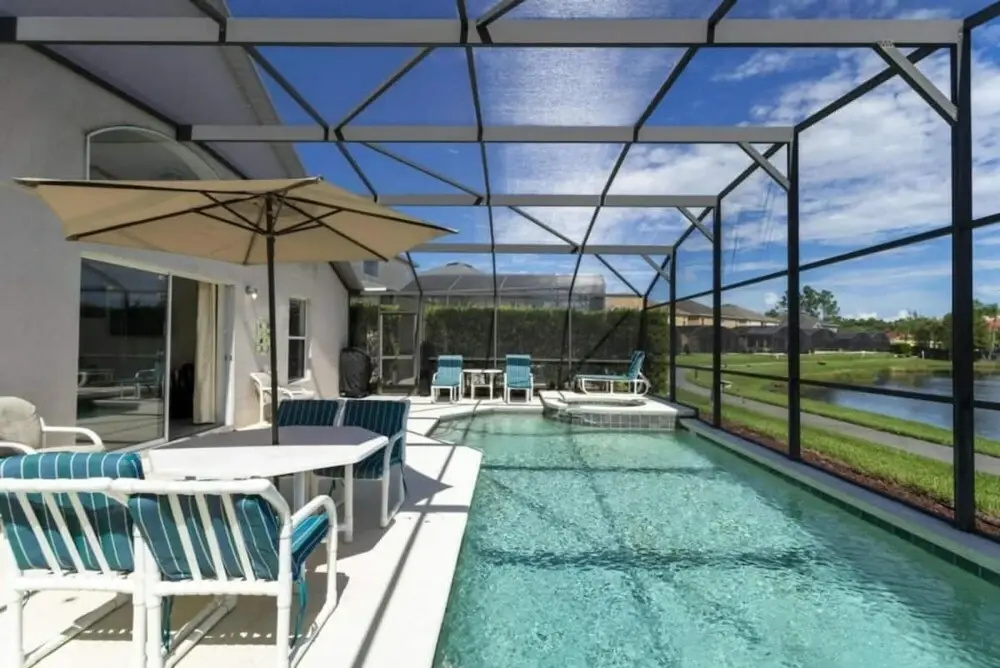 133 Beautiful Home With Lake View
