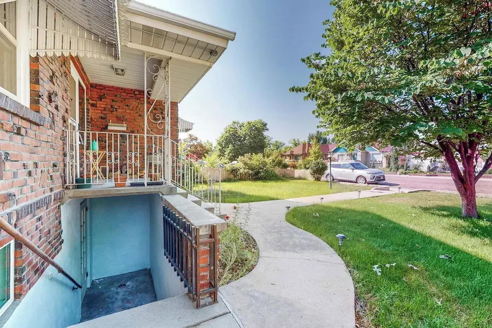 2BR Dog-friendly Duplex Close to Boise w/ W & D