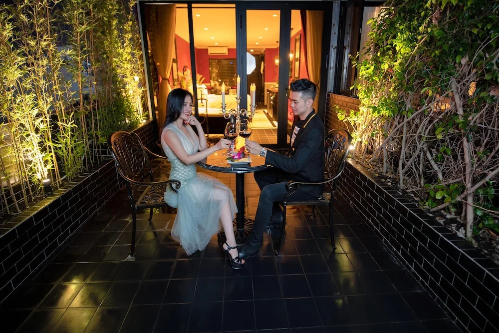 Adora Art Hotel