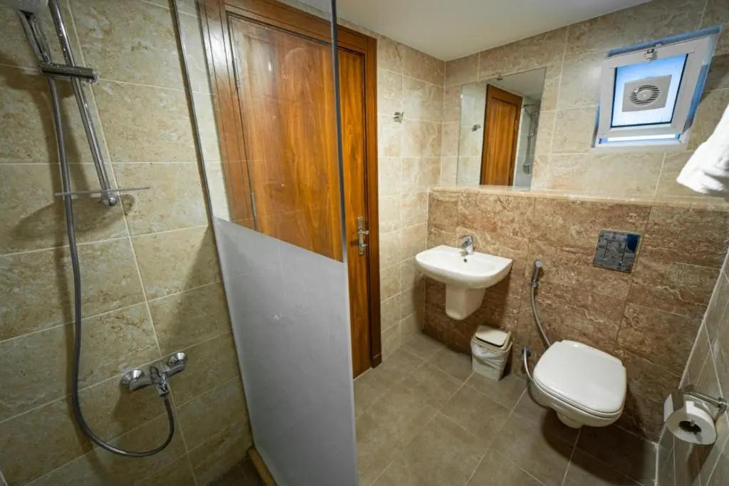 Standard Double room (full double bed)