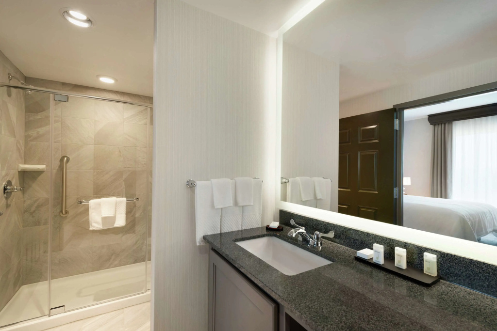 Embassy Suites by Hilton Charlotte Ayrsley - Général