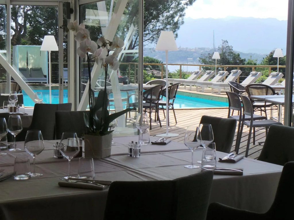 Isulella Hotel & restaurant - Général