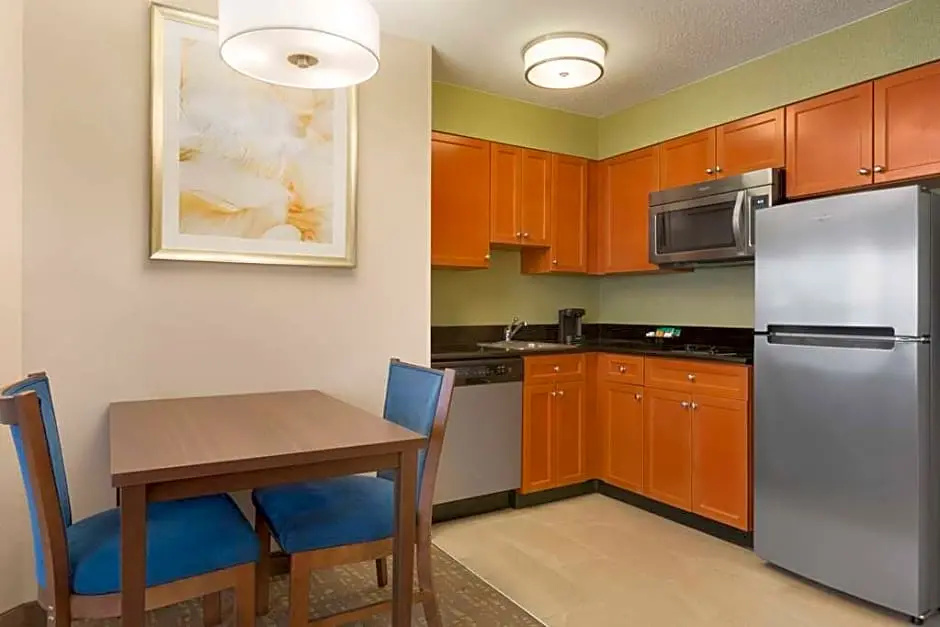Homewood Suites by Hilton Toledo-Maumee - Chambres