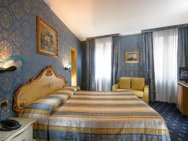 Hotel Santa Marina - Chambres