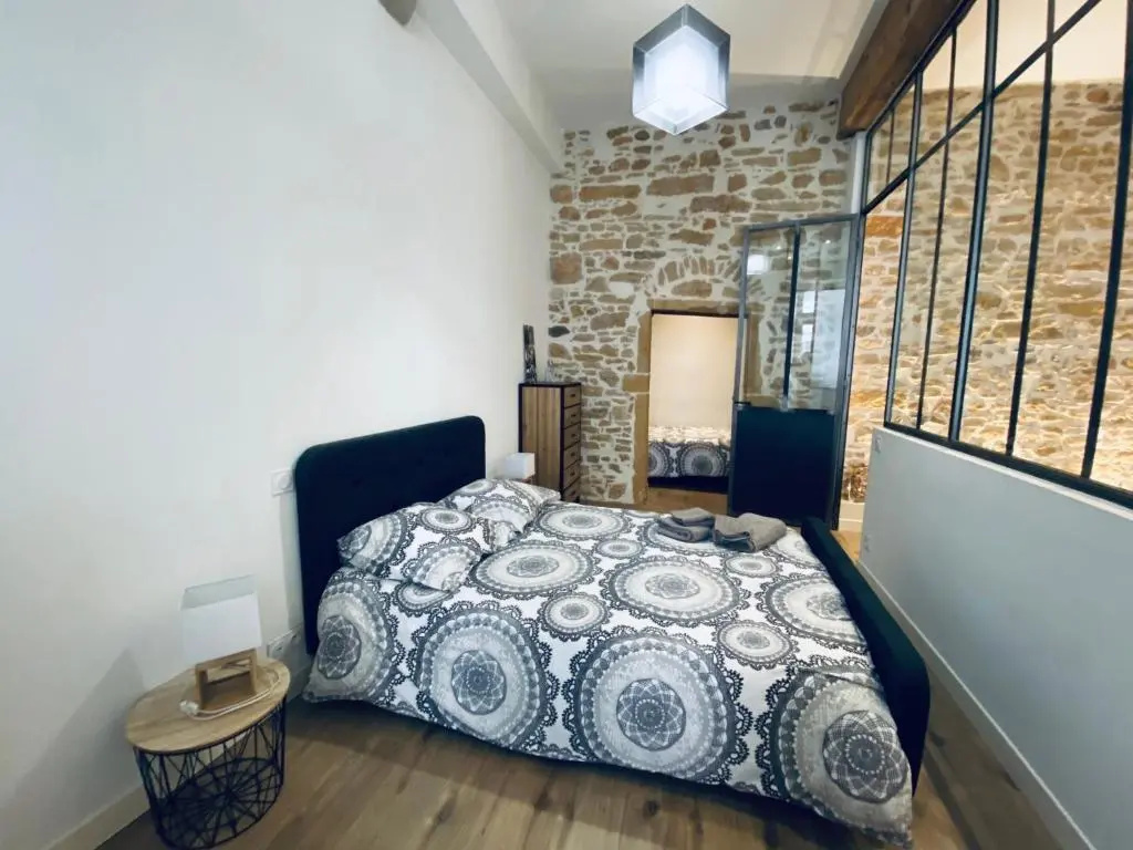 Hyper centre : Appartement Deco Atelier ou Studio Mezzanine