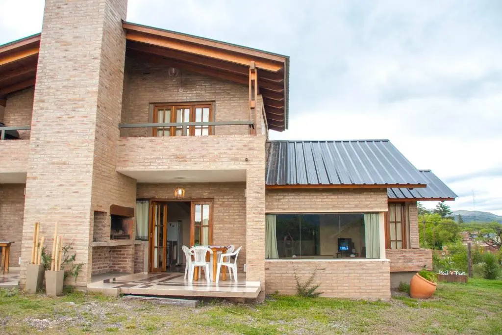 3 Bedrooms Chalet