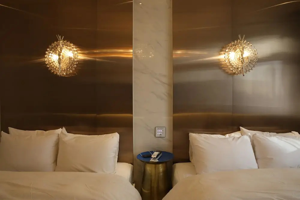 Prestige Suite
