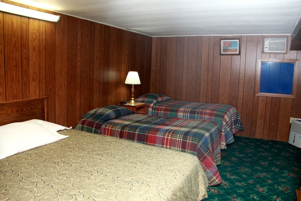 Bison Lodge — 4