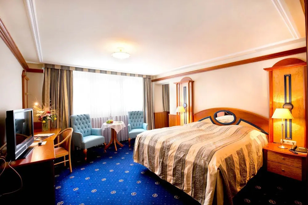 Hotel Fürstenhof Bad Bertrich - Chambres