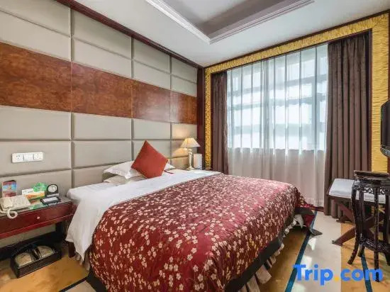 Люкс Deluxe в Dunhuang Hotel
