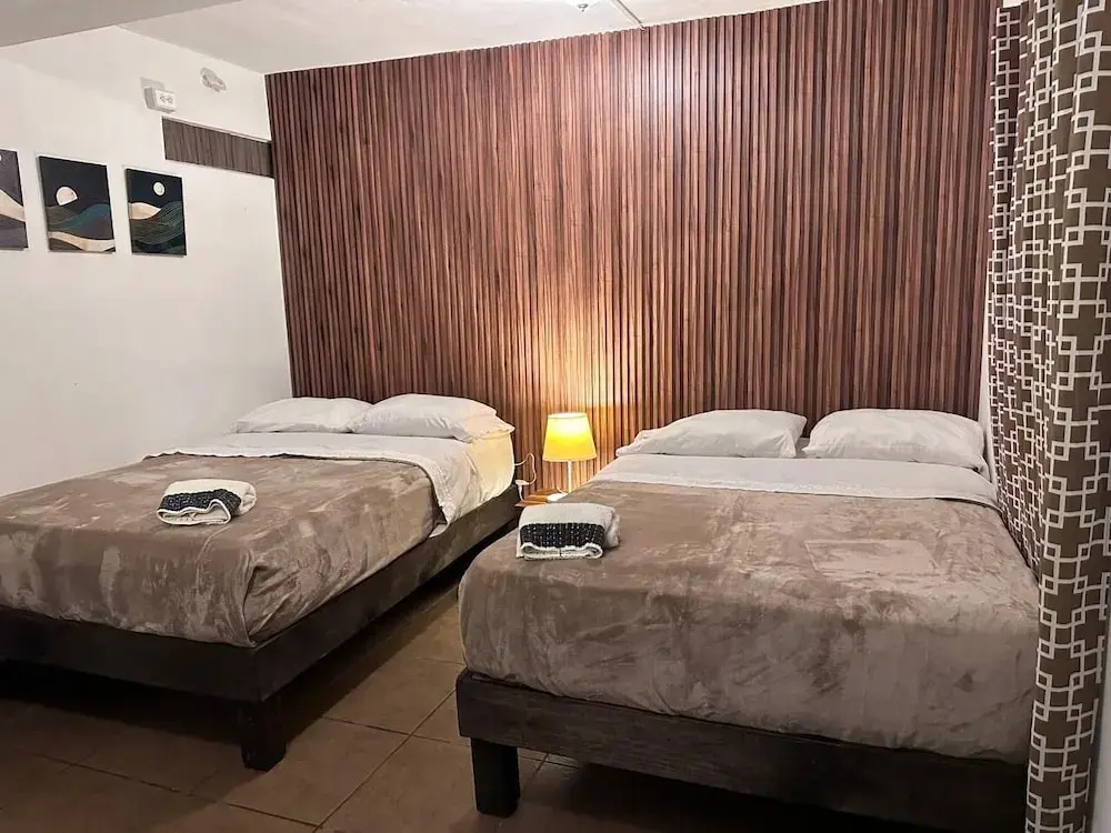 Business Double room (full double bed)