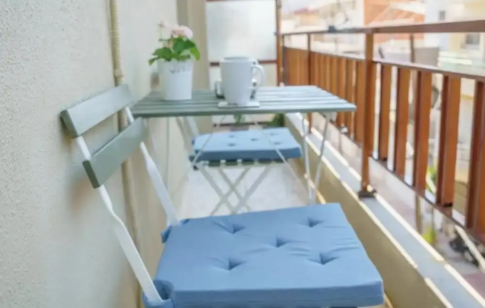Coastal Sleeps 4 With Free Parking