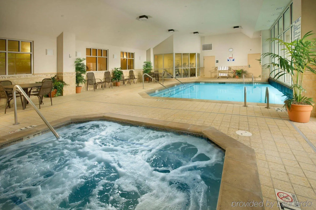 Drury Inn & Suites Charlotte Northlake - Général