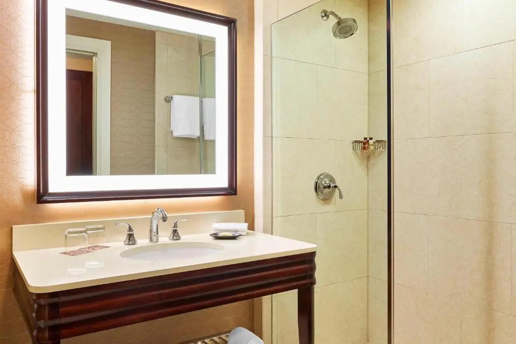 Sheraton Stonebriar Hotel - Chambres