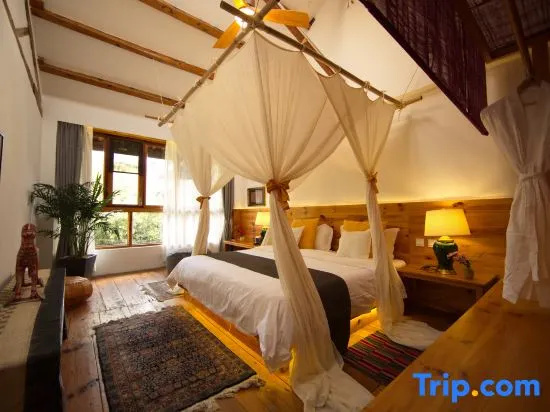 Standard Double Duplex room (full double bed)
