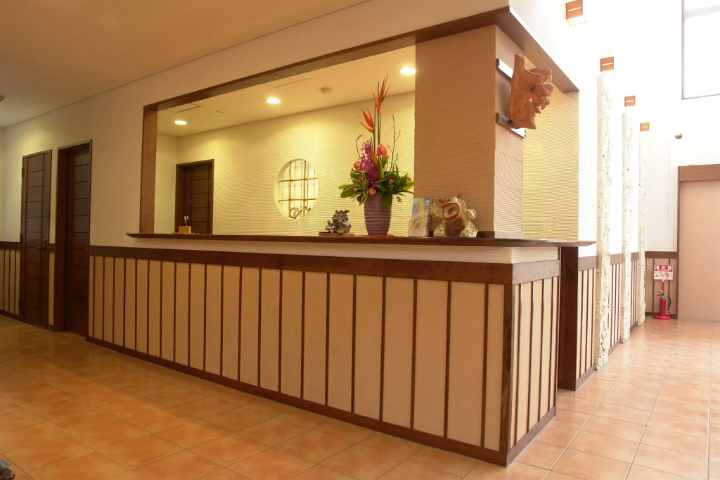 Lobby & Reception