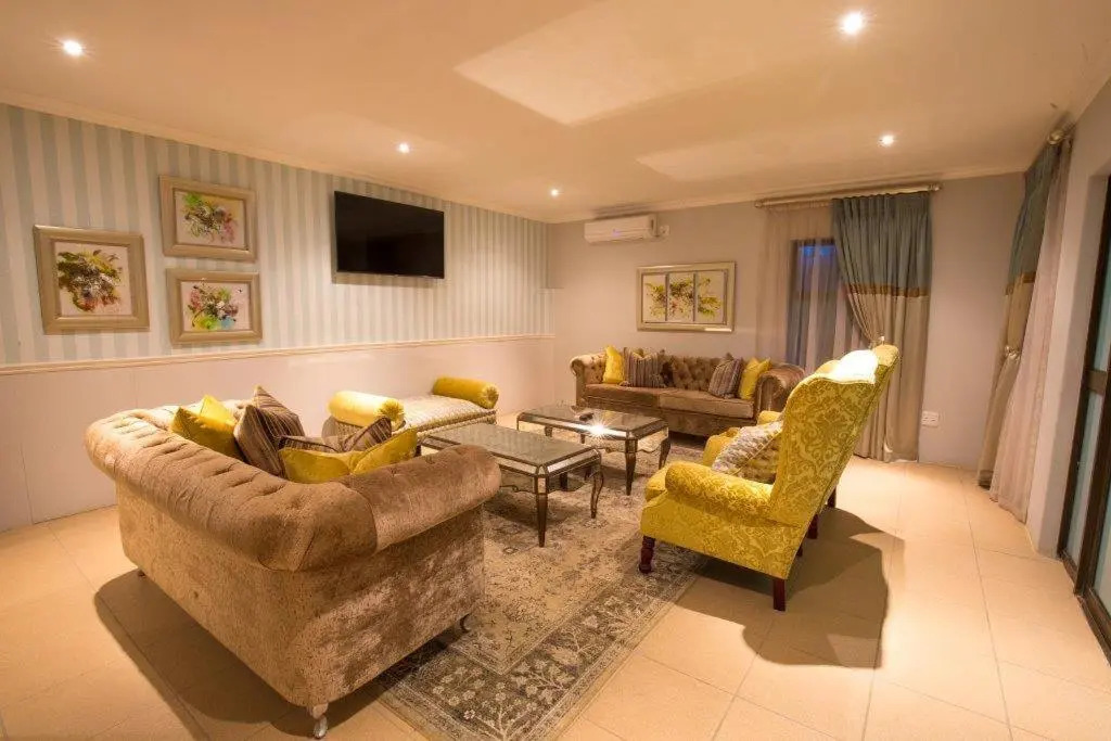 Casabella Guesthouse — фото